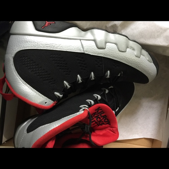 2013 air Jordan retro OG release date sneakers - Picture 5 of 8